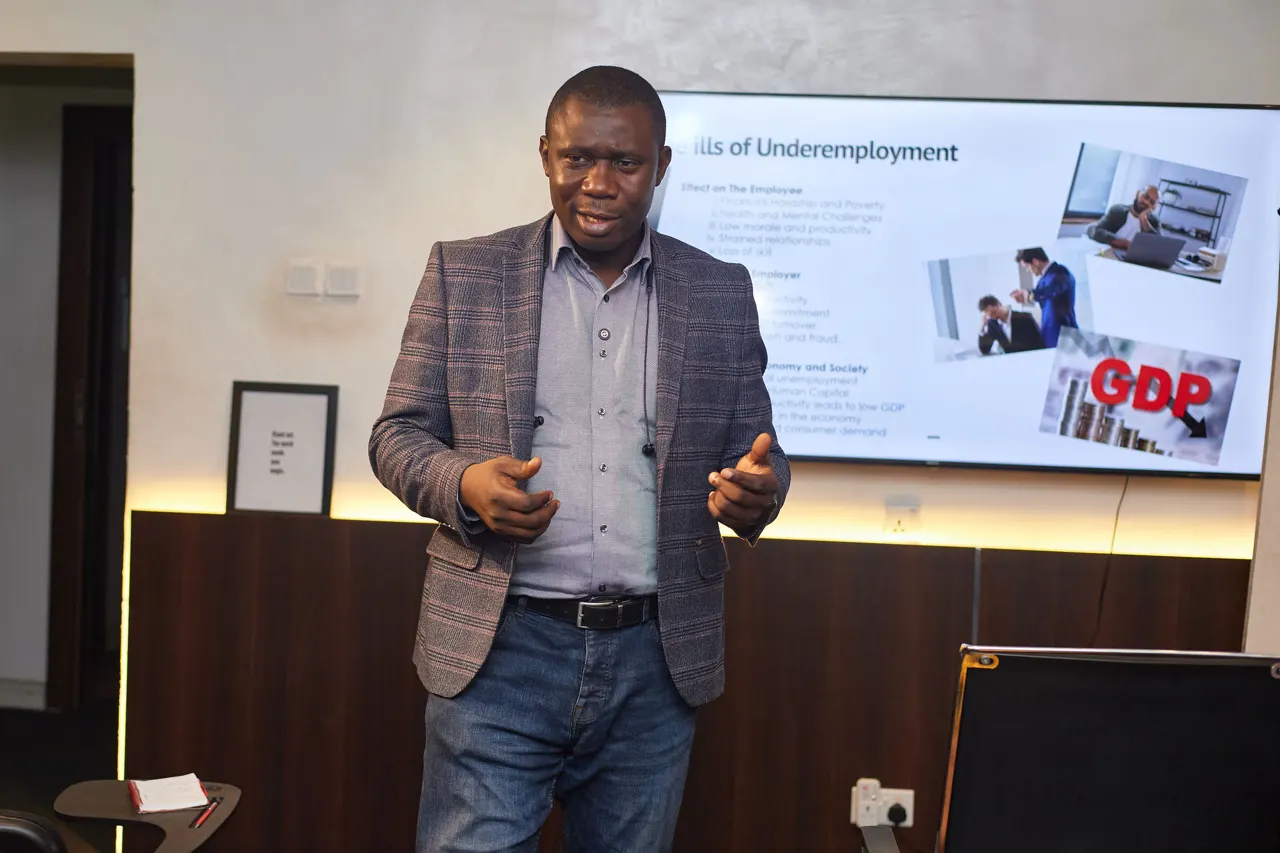 A Work Ready consultant speaking to a room of professionals